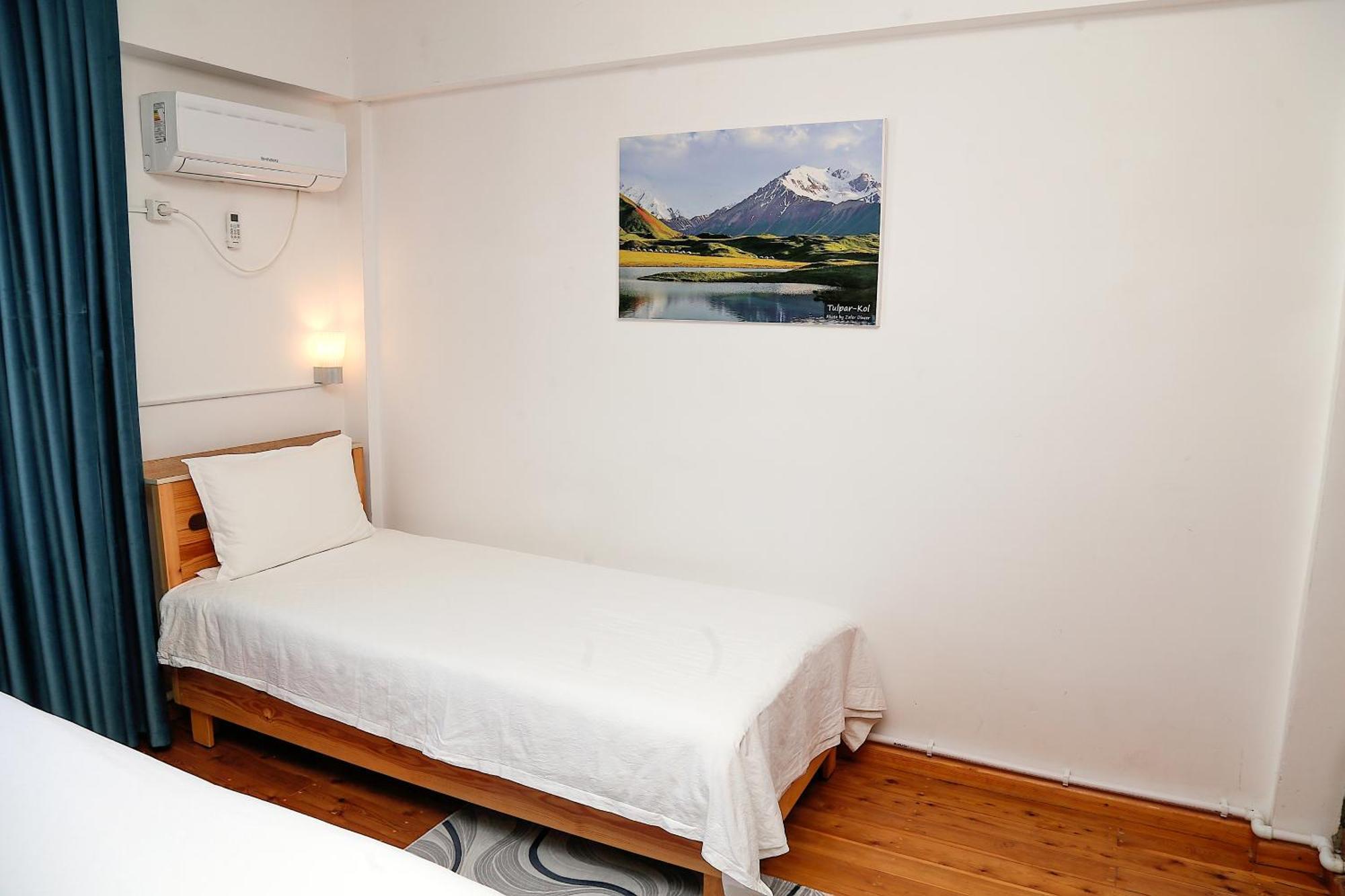Hotel Good Night Jalal-Abad Luaran gambar