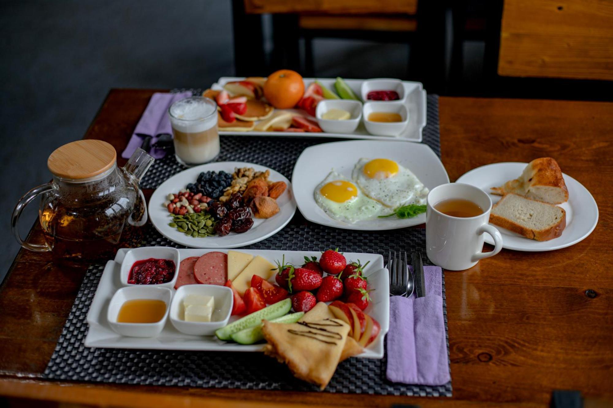 Hotel Good Night Jalal-Abad Luaran gambar
