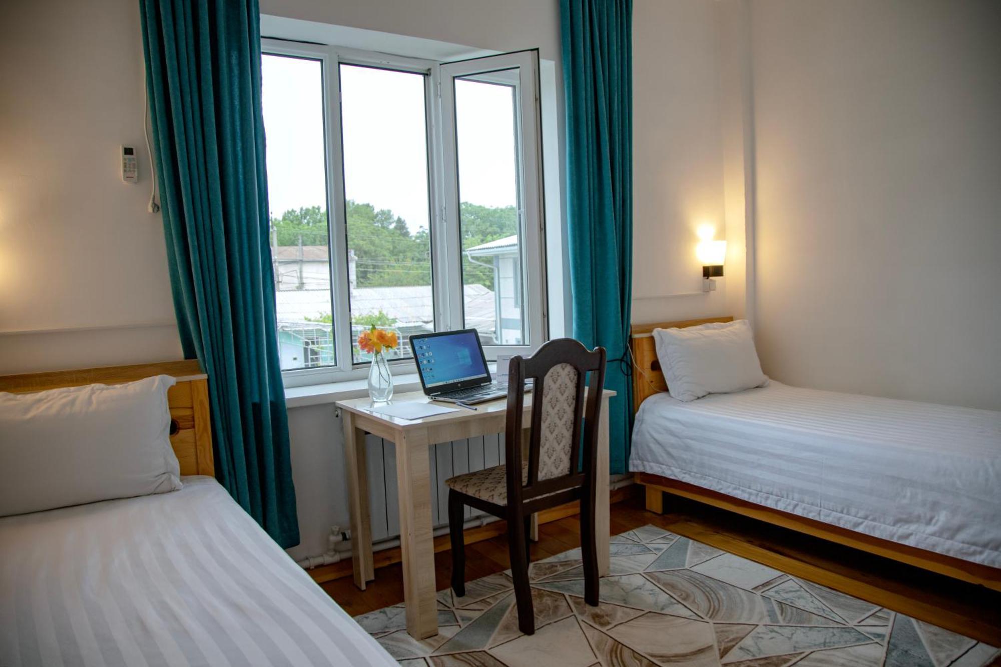 Hotel Good Night Jalal-Abad Luaran gambar